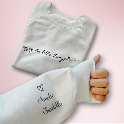 Sweater "Enjoy the little things" (met naam)