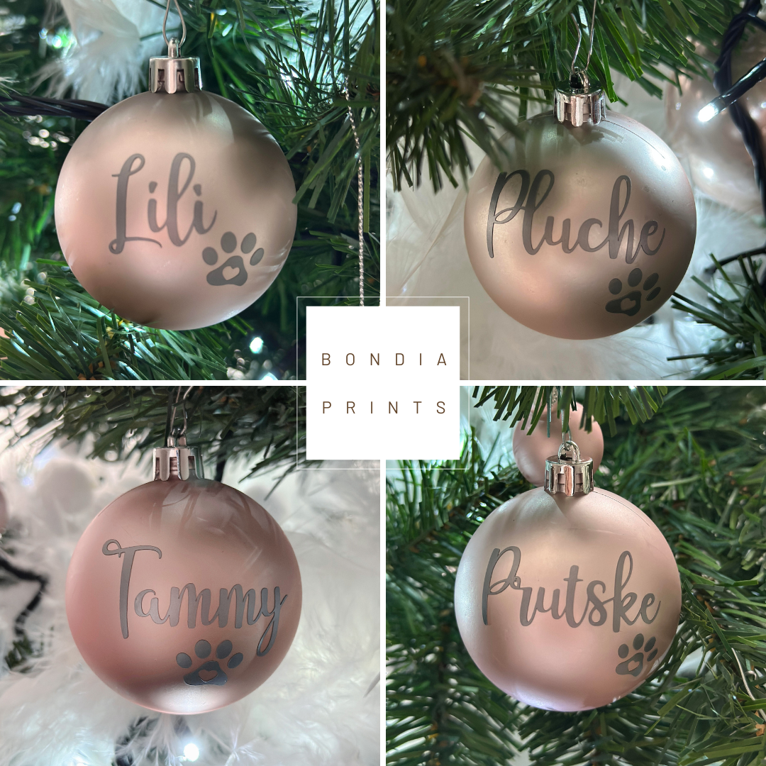 Gepersonaliseerde Kerstbal "Old Roze" (Kunststof)